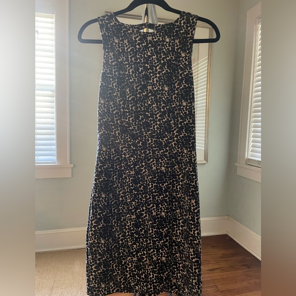 H&M Scuba Dress. Size 4. - Picture 1 of 2